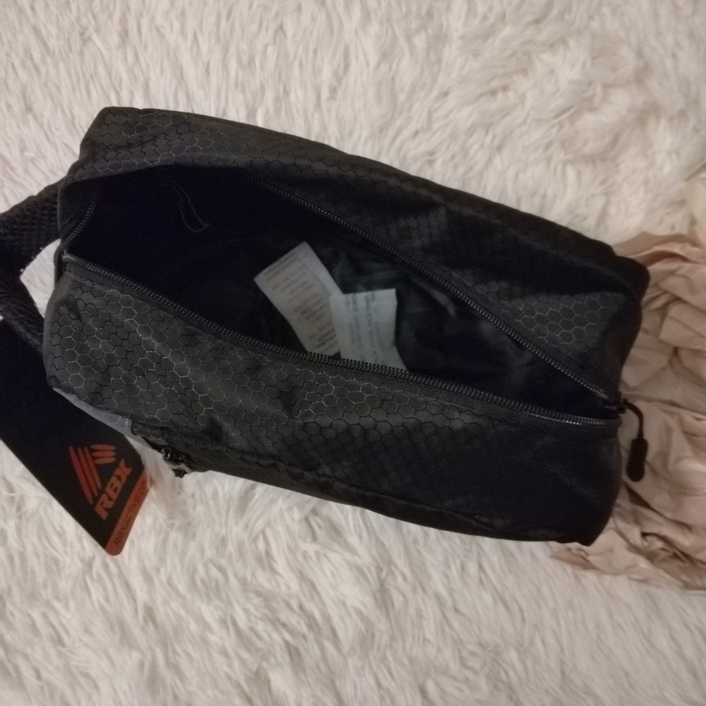 🔥3/$70 🎉S-HP🎉 *NWT* RBX Men's Travel Toiletry Bag - Picture 6 of 7